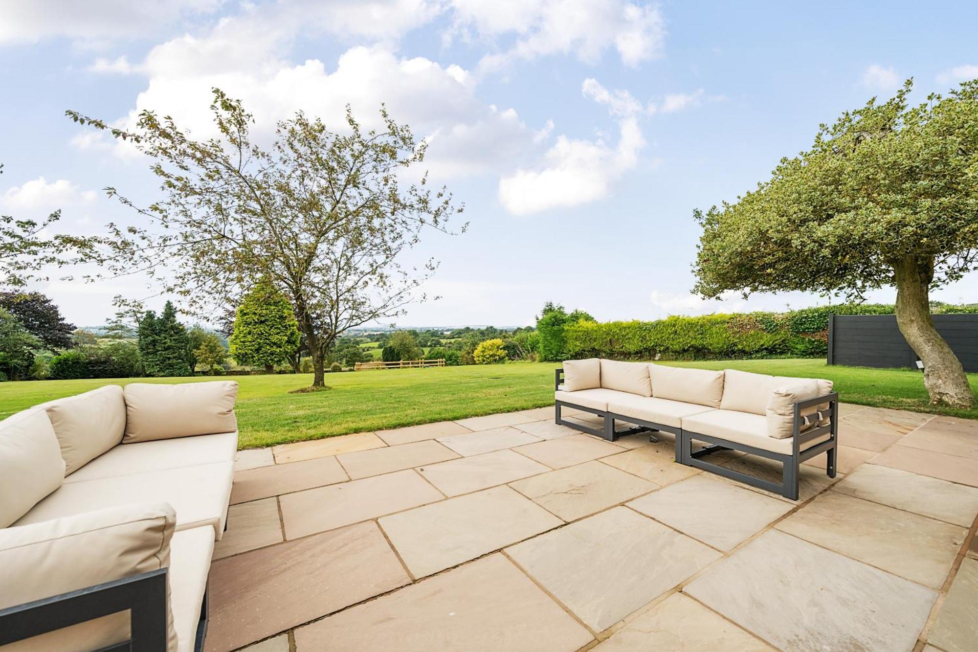 Brand New Listing Wellcroft Farm Villa Stanton Buitenkant foto